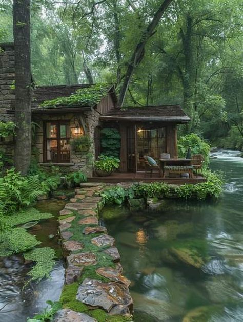 Cozy Home Exterior, House In Woods, Cottages In The Woods, Woodland Cottage, Mountain Cabins, Magical House, Log Cabin Rustic, Forest Cottage, Romantic Cabin