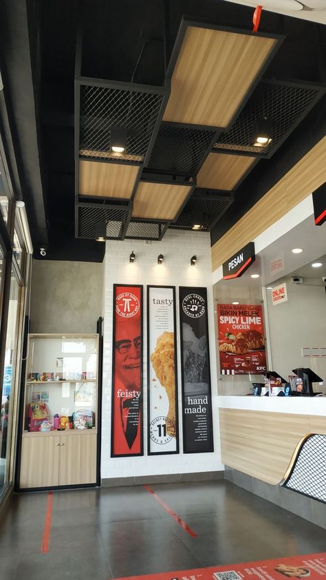 Fastfood Counter Design, Takeout Restaurant Design, Small Pizzeria Design Interior, Fastfood Design Interiors, Burger Restaurant Design, Fast Food Restaurant Design, Counter Restaurant, Food Court Design, Pizzeria Design