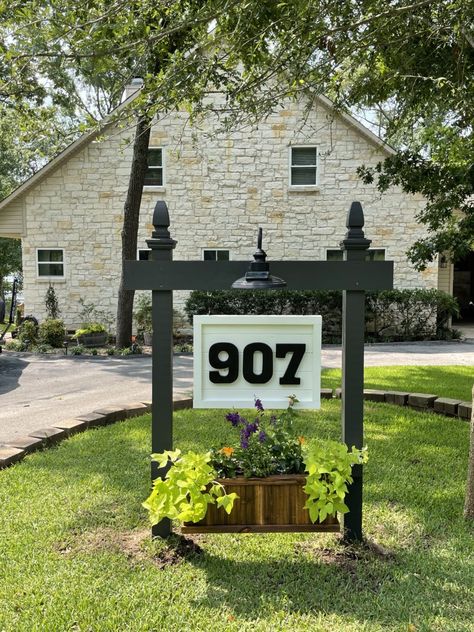 DIY Address Planter Sign | Home Address Yard Sign Planter Welcome Sign, Address Yard Signs Diy, Front Yard Sign Ideas, Yard Address Sign Ideas, Outdoor Address Sign Ideas, Diy Address Sign Ideas, Address Sign Ideas Front Yards, Address Sign Ideas Driveway, Address Sign Ideas