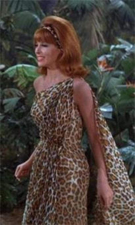 Fashion on Gilligan’s Island Ginger Outfits, Ginger Gilligans Island, Black Tie Dinner Party, Ginger Grant, Gilligans Island, Island Outfits, Gilligan’s Island, Island Party, Tina Louise