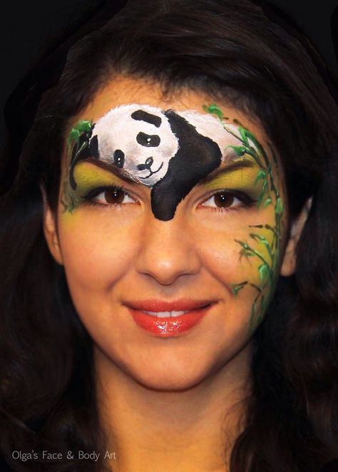 Everything Panda! Face Painting Designs For Adults Artists, Bear Face Paint, Painting Costume, Mime Face Paint, Animal Face Paintings, Adult Face Painting, Girl Face Painting, Creation Photo, Body Suit Tattoo