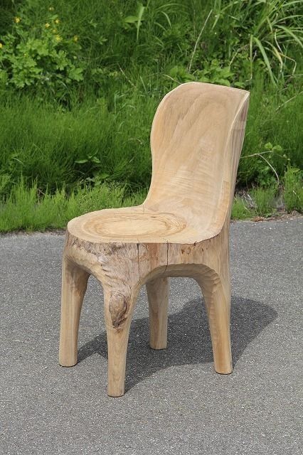 Log Chairs, Rustic Log Furniture, Log Furniture, Chair Makeover, Pink Chair, Wood Creations, Easy Woodworking Projects, Wooden Chair, Rustic Furniture