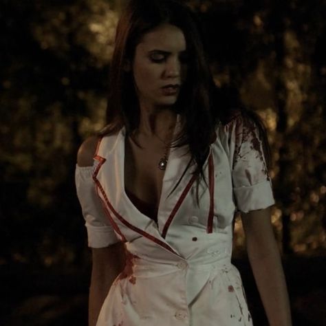 Graveyard Girl, Elena Gilbert Style, Vampire Diaries Poster, The Vampire Diaries 3, Vampire Diaries Seasons, Vampire Diaries Wallpaper, Nurse Costume, Katherine Pierce, Halloween Inspo