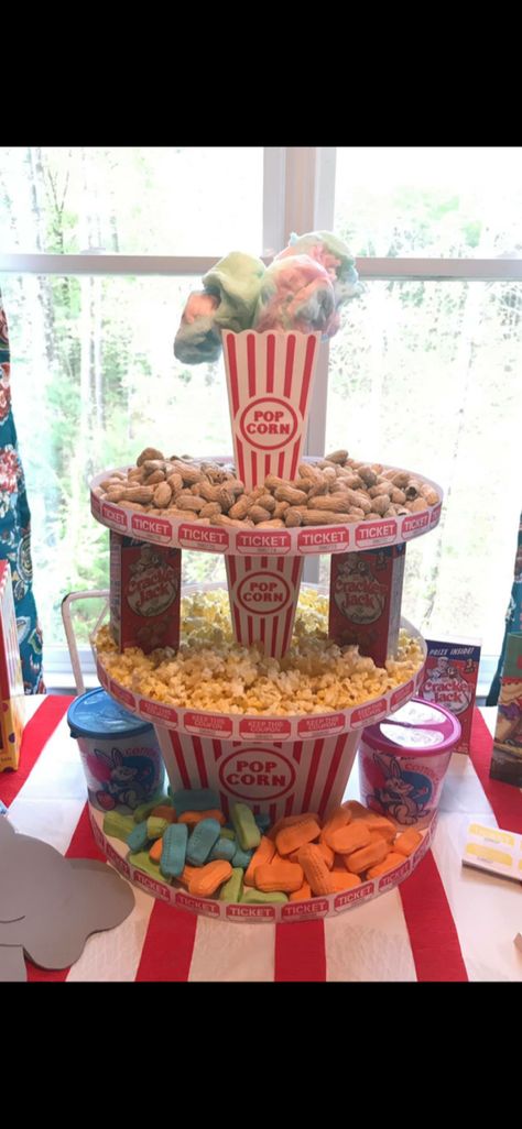 Circus Themed Birthday Party Food, Carnival Sweets, Circus Food Ideas Snacks, Circus Theme Appetizers, Circus Concession Stand, Circus Treats Dessert Tables, Carnival Themed Sweets Table, Carnival Snacks, Circus Food