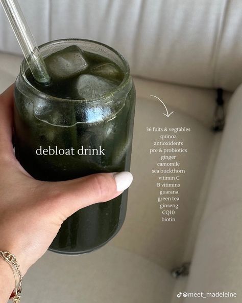 Debloat Drink, Aesthetic Health, Wellness Journal, Health Planner, Healthy Drinks Recipes, Pretty Drinks, Gut Healing, Think Food, Trendy Aesthetic