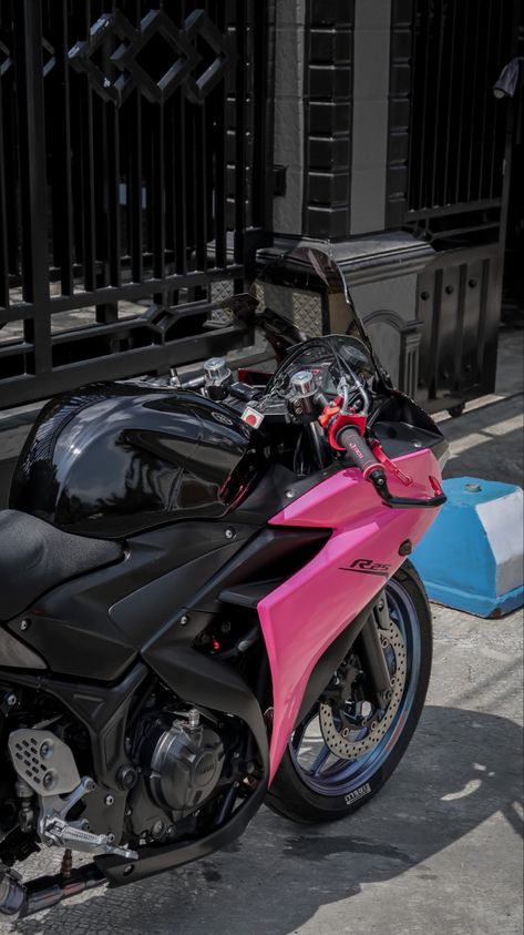 Yamaha Wallpaper, Yamaha R25, Yamaha R3, R 25, Wallpaper Pink, Vision Board, Pink