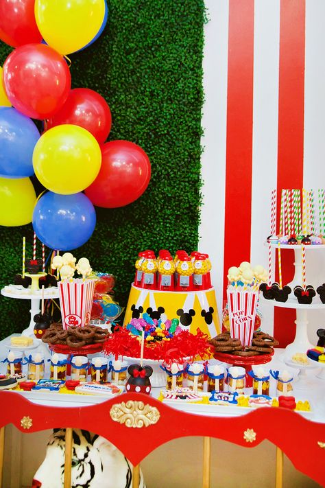 Disney Circus Birthday Party, Circus Mickey Mouse Party, Minnie Mouse Circus Birthday, Disney Carnival Birthday Party, Mickey Carnival Birthday Party, Mickey Mouse Carnival Birthday Party, Mickey Mouse Circus Theme Party, Mickey Circus Birthday Party, Mickey Mouse Carnival Party