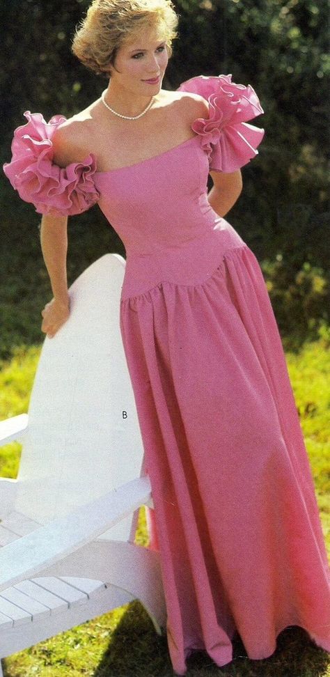 Dress 80s Style, Prom Dress Pattern, Silver Cocktail Dress, 80s Prom Dress, Vintage Shirt Dress, 80s Prom, Dresses By Pattern, Vintage Dress 80s, Gaun Fashion