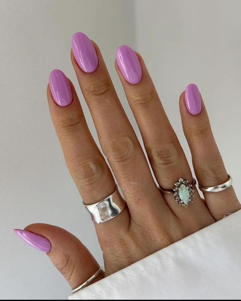 Easter Purple Nails, Lilac Pink Nails, Vacation Nails Purple, Pinky Purple Nails, Pinkish Purple Nails, Natrual Nails, Rose Pink Nails, Purple And Pink Nails, Minimal Nails Art