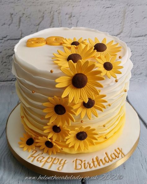 24th Birthday Cakes, Sunflower Cake Birthday, Sunflower Theme Cake, Sunflower Cake Design, 70th Birthday Cake For Women, Cake For Mum, Skittles Cake, Birthday Cake For Mum, Sunflower Birthday Cakes