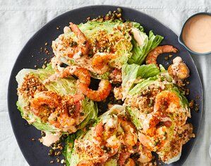 Sweet Shrimp, Classic Salad, Wedge Salad, 20 Minute Recipes, Italian Salad, Lettuce Salad, Old Bay, Seasoning Recipes, Easy Salads