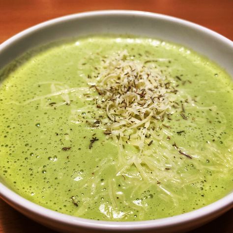 Vitamix Broccoli Soup — Nourish2Flourish Vitamix Broccoli Soup, Vitamix Soup Recipes Healthy, Vita Mix Soup Recipes, Vitamix Broccoli Cheese Soup, Soft Meals, Vitamix Healthy Recipes, Carrot And Celery Soup, Vitamix Soup Recipes, Spinach Soup Healthy