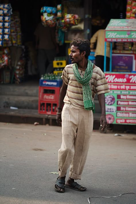 On the Street…Varanasi, India India People Street, Street Style India, Watercolor Composition, Scott Schuman, India Street, The Sartorialist, Indian People, India Culture, Village People