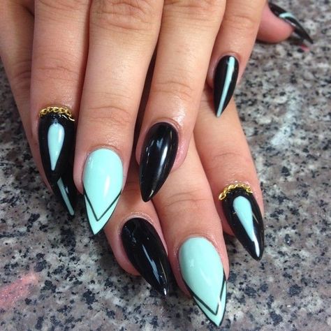 Nails On Black Women, Acrylic Nails Stiletto, Mint Green Nails, Mint Nails, Green Acrylic Nails, Nails Green, Nail Designs Valentines, Red Nail Designs, Black Nail Designs