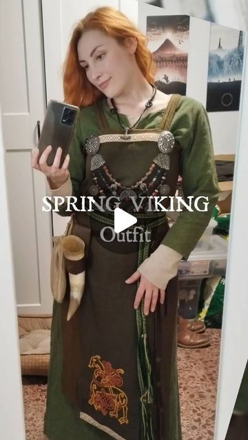 Hannah on Instagram: "✨🌿 Get dressed with me! Spring Viking Inspired Outfit 🌿✨  With my first tablet weaving belt and the last embroidered apron I made 🤗💚  I'm already thinking about the next color combination 😆✌️  #viking #norse #fantasy #shieldmaiden #redhead" Viking Inspired Outfit, Get Dressed With Me, Witchy Outfits, Embroidered Apron, Shield Maiden, Tablet Weaving, Color Combination, Get Dressed, Redheads