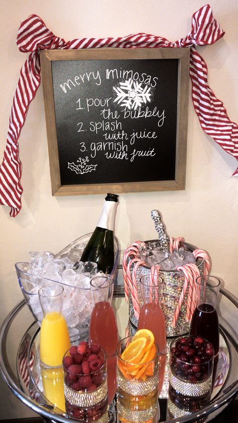 Christmas Mimosa Bar🎄 Christmas Birthday Brunch Ideas, Mimosa Christmas Bar, Mimosa Christmas Tree, Christmas Brunch Game Ideas, Breakfast Themed Christmas Party, Christmas Pajama Brunch Party, Christmas Brunch Bar Ideas, Brunchmas Ideas, Holiday Brunch Decorating Ideas