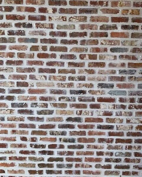 This Cherokee Brick for your farmhouse comes in super-rich red body and flecks of black and white Rustic Brick House Exterior, Brick Farmhouse Exterior, Farmhouse Brick, Farmhouse Diys, Brick Kitchen Backsplash, Farmhouse Style Exterior, Brick Farmhouse, Brick Backsplash Kitchen, White Exterior Houses