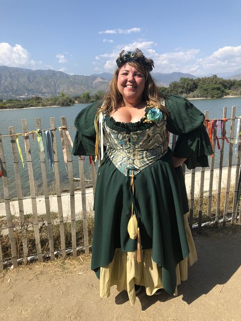 Irwindale, CA 2019 Simple Ren Faire Outfit Plus Size, Plus Size Ren Faire Costume, Mystical Costumes, Plus Size Fairy Costume, Pirate Larp, Faire Outfit, Fae Aesthetic, Ren Faire Outfits, Ren Faire Costume