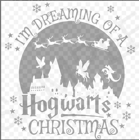 Hogwarts Hallway, Harry Potter Cricut Projects, Christmas Svg Free, Harry Potter Christmas Tree, Hogwarts Christmas, Projets Cricut, Harry Potter Christmas, Harry Potter Crafts, Cricut Projects Beginner