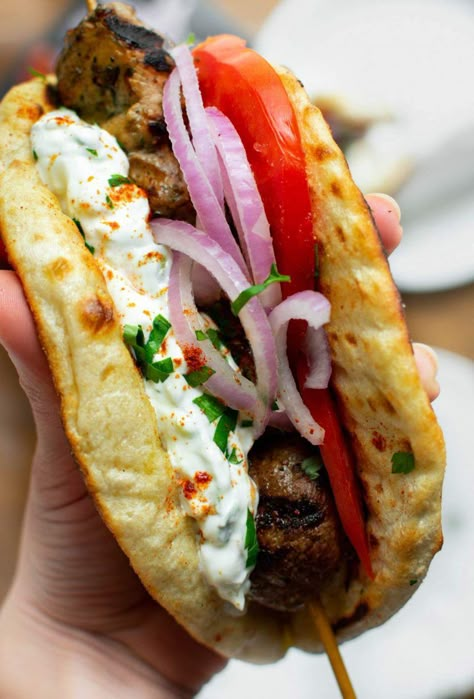 Pork Souvlaki Pita Wraps (with Tzatziki) - Real Greek Recipes Pork Souvlaki Recipe, Mideastern Food, Souvlaki Wrap, Souvlaki Pita, Pita Wraps, Pork Souvlaki, Greek Pork, Pork Gyros, Pita Sandwich