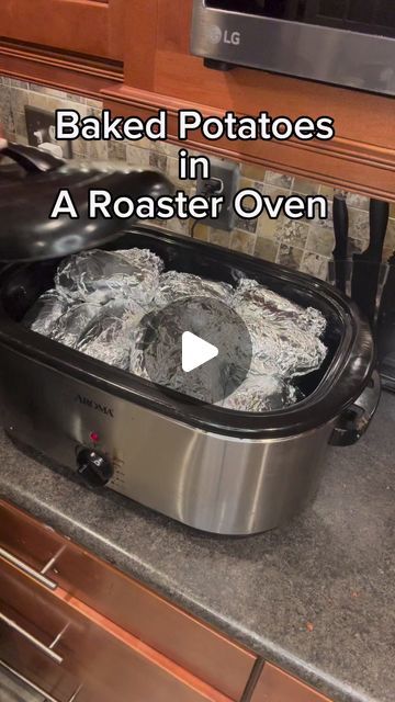 Melanie C. on Instagram: "The electric roaster oven is one of my favorites for cooking for a large crowd or in most cases - my large family. It can be used for baking, roasting, slow cooking, not only for turkey, but also for beef, ham, potatoes and more. #bakedpotatoes #Largefamily #BigFamilyCooking #bigfamily #momlife #sahm #fyp" Slow Roaster Recipes, Baked Potatoes In Roaster Oven, Oven Roaster Recipes Dinners, Roasting Pan Recipes, Roaster Oven Recipes, Ham Potatoes, Electric Roaster Ovens, Roaster Recipes, Oven Ideas