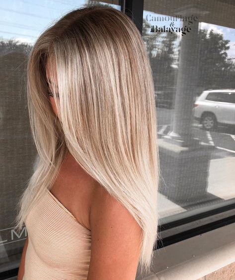 Amy McManus• Massachusetts on Instagram: “Legally Blonde 🥰” Level 8 Cool Blonde Hair, Straight Hairstyles Ideas, Blonde Hair Straight, Sleek Straight Hairstyles, Balayage Straight, Blond Balayage, Balayage Blonde, Dirty Blonde Hair, Blonde Hair Inspiration