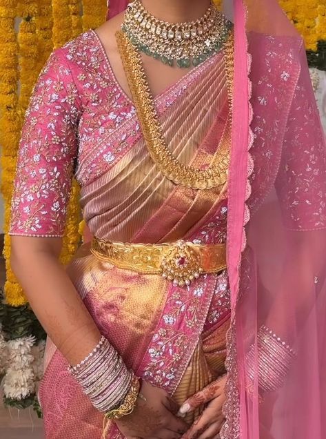 Saree Colors, Pink Sarees, Baby Pink Saree, Vaddanam Designs, Maggam Blouse, Family Photoshoot Poses, Bridal Sarees South Indian, Wedding Saree Blouse, Wedding Saree Blouse Designs