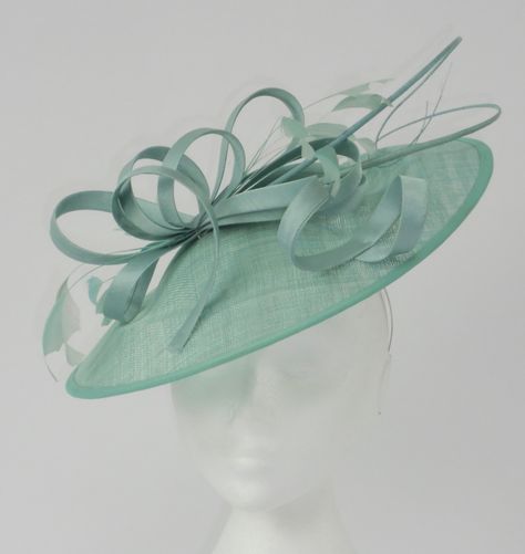 Mint Green Disc Hatinator Green Fascinator, Paparazzi Fashion, Colorful Inspiration, Classy Hats, Wedding Mint Green, Large Brim Hat, Sinamay Hats, Hat Party, Types Of Hats