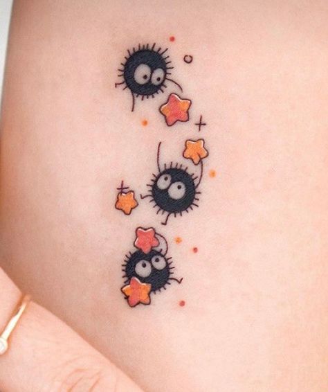 Simple Dragonball Tattoo, Dust Sprite Tattoo, Sprite Tattoo Studio Ghibli, Studio Ghibli Dust Sprites Tattoo, Soot Spirit Tattoo, Spot Sprite Tattoo, Dust Sprites Tattoo, Ghibli Tattoo Minimalist, Miku Tattoo