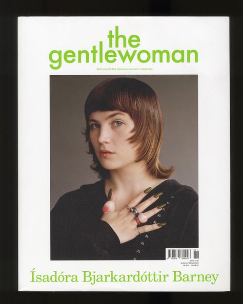 The Gentlewoman, no. 26 - Fonts In Use Gentlewoman Magazine, Es Devlin, The Gentlewoman, Wardrobe Solutions, Women Magazines, Modern Women, Magazine Subscription, New Star, To The Future