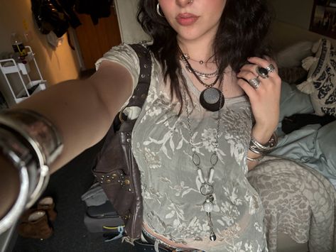 Jewellery Outfit, Tank Top Outfit, Aquarius Season, Tank Top Outfits, Top Outfit, Jewelry Outfit, Fairy Grunge, Paisley, Cute Outfits