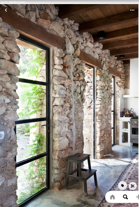 Moderne Have, Farmhouse Remodel, Stone Walls, Stone Cottage, Wood Ceilings, Stone Houses, Stone House, Stone Wall, Malaga