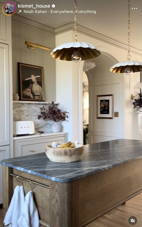 Large Rounded Kitchen Island, Curved Islands In Kitchen, Rounded Edge Kitchen Island, Rounded Island Kitchen, Curved Countertop, Rounded Island, Curved Kitchen Island, Eclectic Kitchen Design, Island Storage