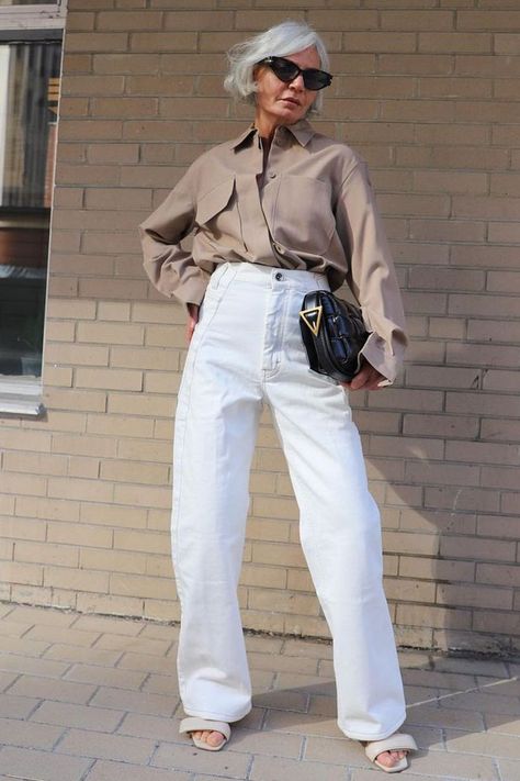 White Wide Leg Jeans Outfit, Grece Ghanem, White Wide Leg Jeans, Style Wide Leg Jeans, Wide Leg Jeans Outfit, White Jeans Outfit, Perfect Denim, Jeans Outfits, Denim Trends