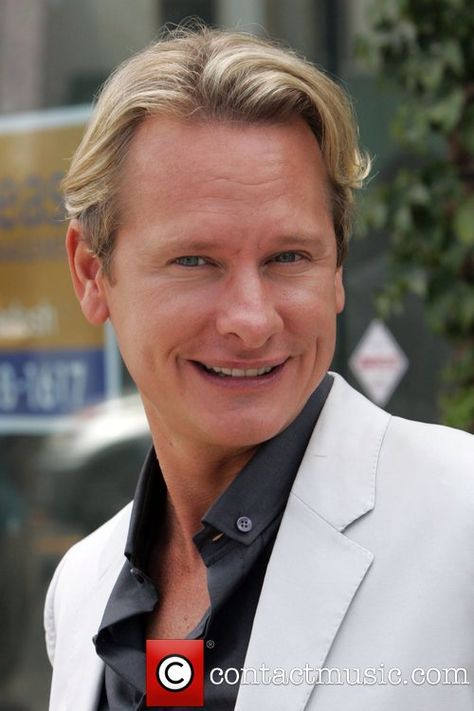 Carson Kressley to dress me daily, and decorate my house =) Gay Rights Movement, Carson Kressley, 100 Faces, Funny Guy, Fab Five, Writing Stuff, Aftershave, Kind Heart, Man Humor