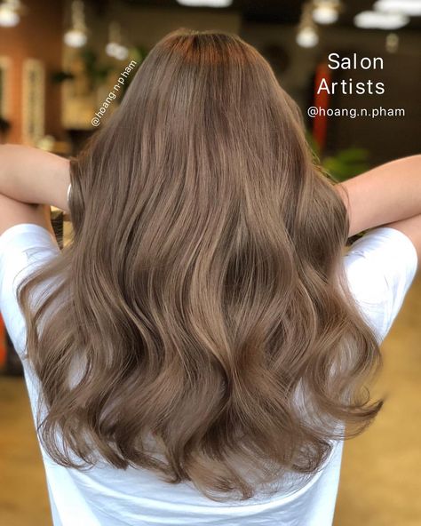 Capuchino Hair Color, Cappuccino Hair Color, Cappuccino Hair, Hair Color For Morena, Pelo Cafe, Brown Hair Inspo, Guy Tang, Hair Colour, About Hair