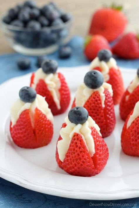 Try these easy red, white, and blue Cheesecake Stuffed Strawberries for a healthier patriotic dessert! Cheesecake Stuffed Strawberries, Memorial Day Desserts, Stuffed Strawberries, Patriotic Food, Patriotic Desserts, Blue Desserts, 4th Of July Desserts, Slow Cooker Desserts, Dessert Party