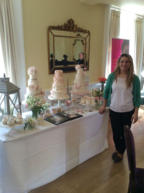 One of Eshott Hall's Recommended Wedding Suppliers, Bernadette from Dreamworld Cakes with her gorgeous display at our Wedding Fayre. Wedding Fayre Cake Display, Cake Exhibition, Wedding Booth, Wedding Exhibition, Cake Displays, Wedding Cake Display, Wedding Fayre, Bridal Expo, Cake Artist