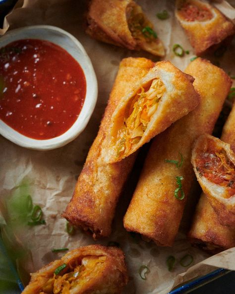 Liquid Dough, Veg Spring Rolls, Spring Roll Recipe, Food Lab, Spring Roll, Roll Recipe, Recipe Video, Spring Rolls, Rolls Recipe