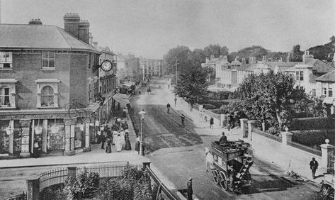 Old photographs of Bognor Regis, West Sussex, history in pictures Vintage Trail, Bognor Regis, Seaside Town, Old Photographs, A Level Art, Seaside Towns, Short Break, Local History, See Images