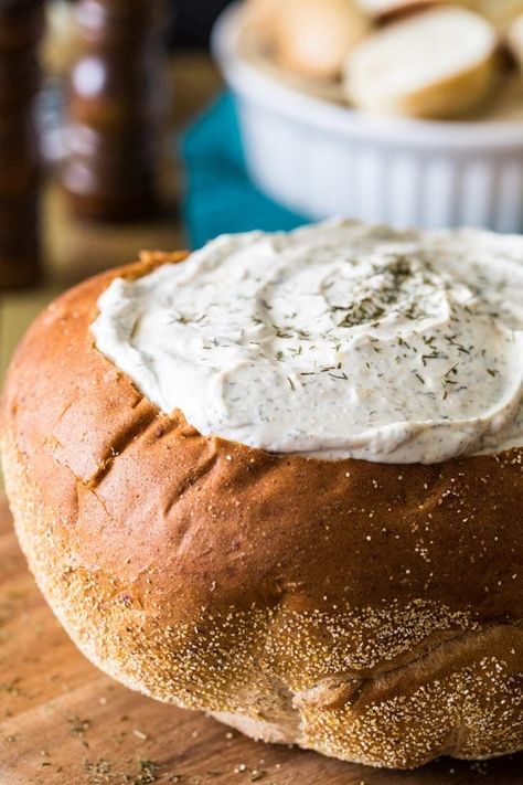 Dill Dip - Sugar Spun Run Easy Dill Dip, Dill Dip Recipe, Bread Dips Recipes, Bread Bowl Dip, Dill Dip Recipes, Recipe For Bread, Bread Calories, Dill Dip, Vegetable Dip