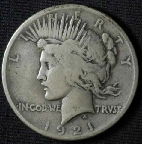 Silver Dollars Worth Money, Silver Dollar Coin Value, Silver Coins Worth, Dollar Coin Value, Silver Dollar Value, Valuable Wheat Pennies, Old Coins Price, Buy Silver Coins, Old Silver Coins