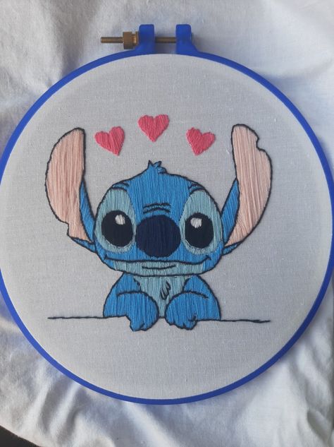 Hand Embroidery Disney, Stitch Embroidery Disney, Lilo And Stitch Embroidery, Cartoon Embroidery Design, Disney Embroidery Designs, Embroidery Disney, ليلو وستيتش, Line Tattoo Ideas, Stitch Embroidery Design