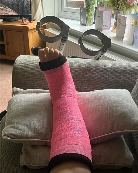 **Broken Ankle Update** Had my stitches out this week (all 34 of them) and I have nice pink glittery cast for the next few weeks. Got some gnarly scars and some serious looking hardware, but I’m hoping the Mancubs will think that’s makes me really cool! I’ve taken over the kitchen table again to save me hopping over the workshop too often so we are still getting through the majority of orders on time but we are super grateful for all your patience and kind words. Thanks everyone, Kat x #bro... Broken Arm Cast Snapchat, Once Upon A Broken, Broken Ankle Cast, Brostrom Ankle Surgery, Heal Broken Bones, Broken Ankle, Body Hygiene, Kind Words, Kitchen Table