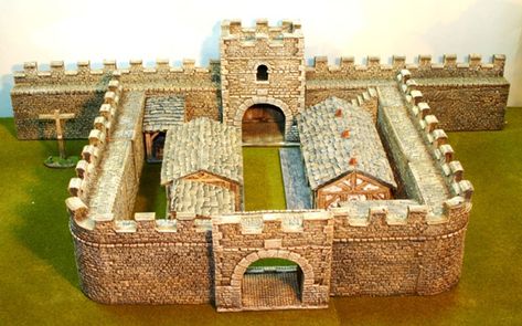 Roman Milecastle & Section of Hadrian's Wall by Grandmanner Model Castle, Roman Fort, Toy Castle, Roman Britain, Minecraft Castle, Hadrians Wall, Northern England, Wargaming Terrain, Castle Designs