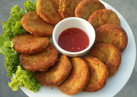 3 spice chicken shami kabab😋 Recipe by Saba Butt - Cookpad Shami Kabab Recipe, Shami Kebabs, Shami Kabab, Pakistani Dishes, Kabab Recipe, Chana Dal, Chicken Appetizers, Food Hub, Kebab Recipes