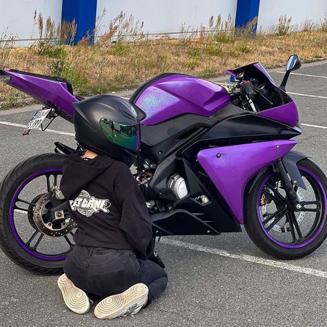 Yzf R3 Yamaha, Yamaha Yzf R125, 125cc Motorbike, Purple Motorcycle, Yamaha Yzf R, Yamaha 125, Yamaha R25, Pink Motorcycle, Yamaha R3