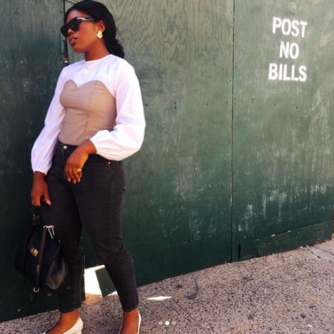 30 Perfect Looks To Copy This November+#refinery29 Bustier Top Outfits, Bustier Top, Instagram Fashion, Winter Looks, White Shirt, New Outfits, Winter Outfits, Street Style, Top Outfits