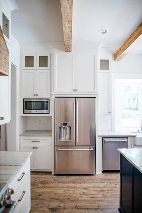 Fridge Beside Wall, Fridge Double Oven Wall, Oven Beside Fridge, Fridge By Wall, Kitchen Layout Ideas With Double Oven, Appliance Placement In Kitchen, Oven Wall Kitchen, Kitchen Fridge Layout, Oven And Fridge On Same Wall