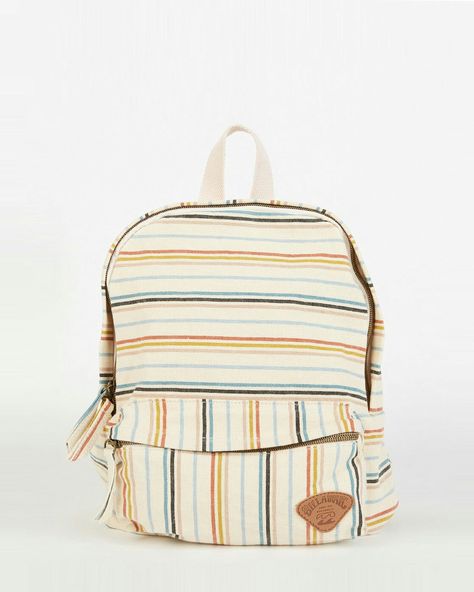 Beachy Backpack, Billabong Backpack, Preppy School Bag, Cute Backpacks For School, Summer Backpacking, Backpack Ideas, Girls Football Boots, Perfect Cute, Bath And Body Works Perfume